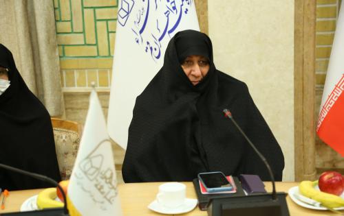 خانم برقعی