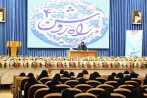 خانم برقعی تالار راه روشن (2)