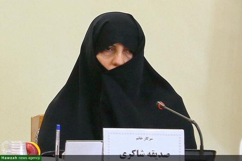 خانم شاکری