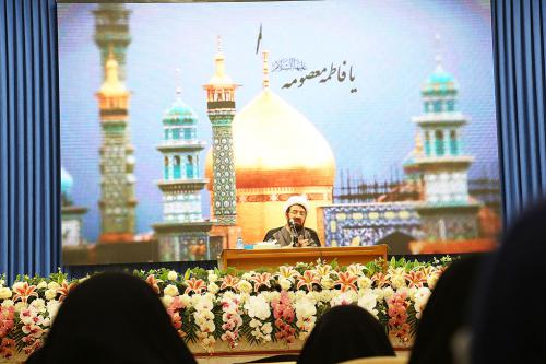 درس اخلاق عمومی با سخنرانی استاد عالی (1)