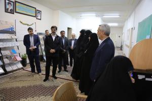 بازدید استاندار از مرکز پاسخ به سوالات (7)