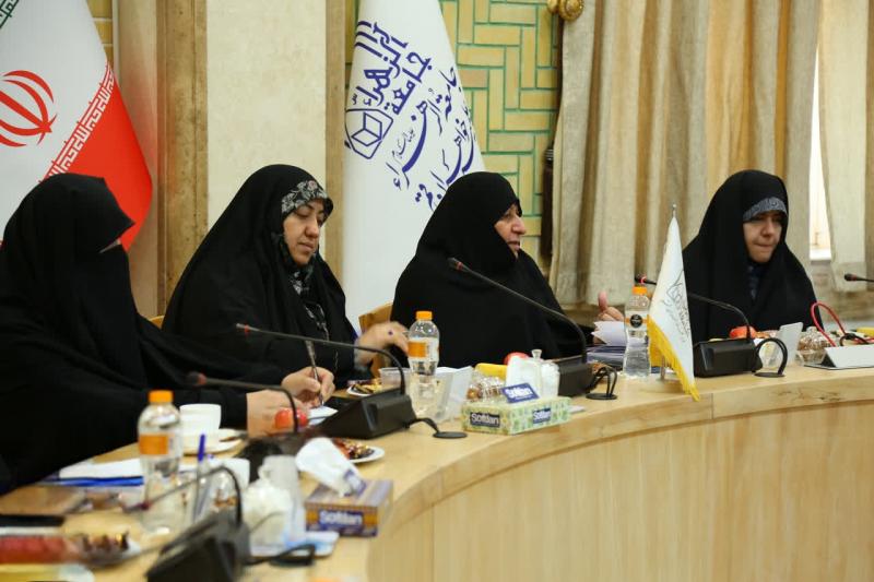 دیدار مدیرکل امور زنان سازمان ارتباطات (1)